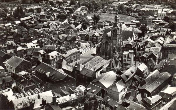 Vue sur l'église Sainte-Croix