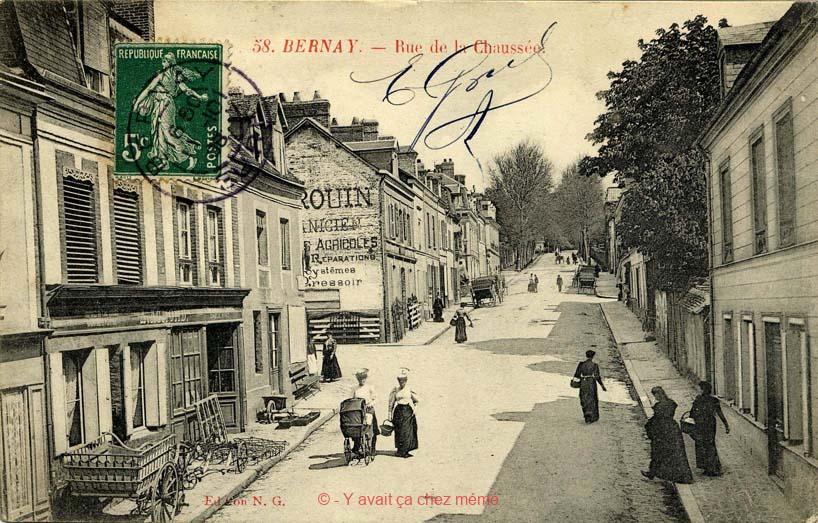 Bernay - Rue de Rouen (14)