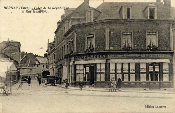 Bernay - Place de la République