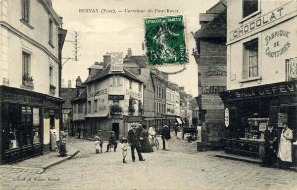 Bernay - Rue du Général Leclerc (1)