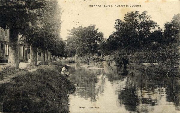Bernay - Rue Bernard Gombert (20)