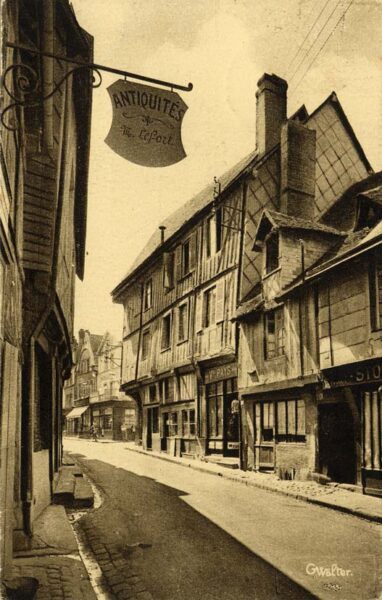 Bernay - Rue Gaston Folloppe (22)