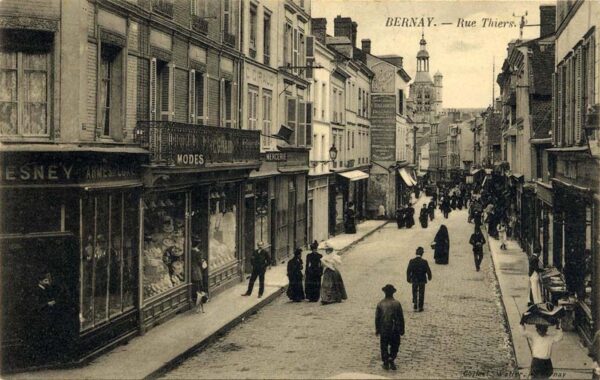 Bernay - Rue Thiers (23)