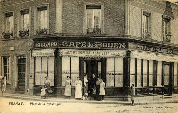 Bernay - Place de la République