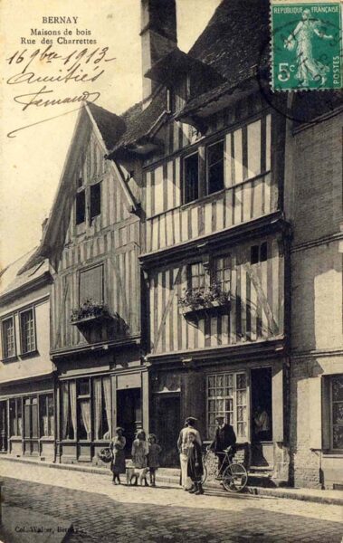 Bernay - Rue Gaston Folloppe (32)