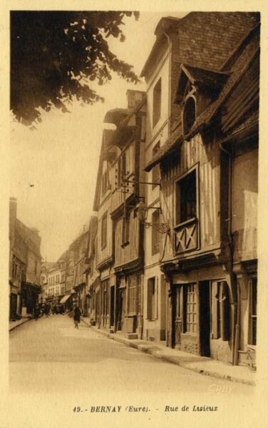 Bernay - Rue Gaston Folloppe (33)