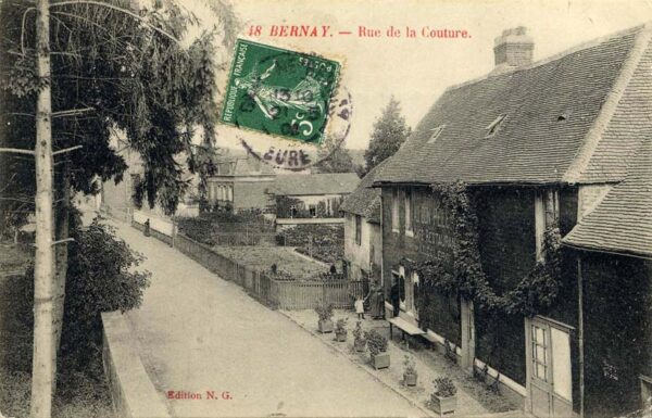 Bernay - Rue Bernard Gombert (40)
