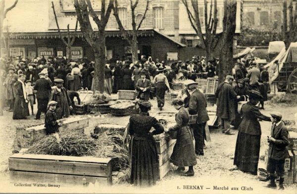 Bernay - Place Sainte-Croix