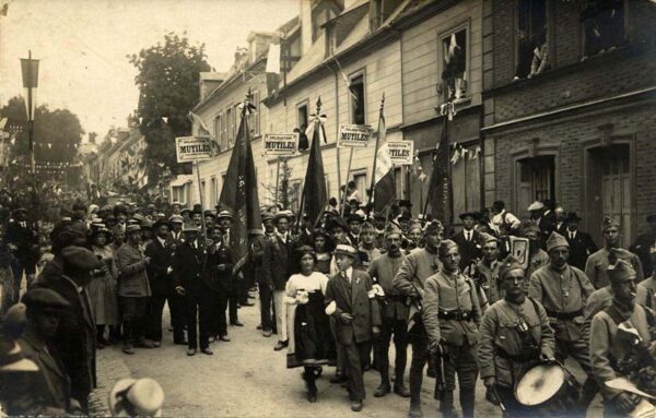 Bernay - Rue de Rouen (6)