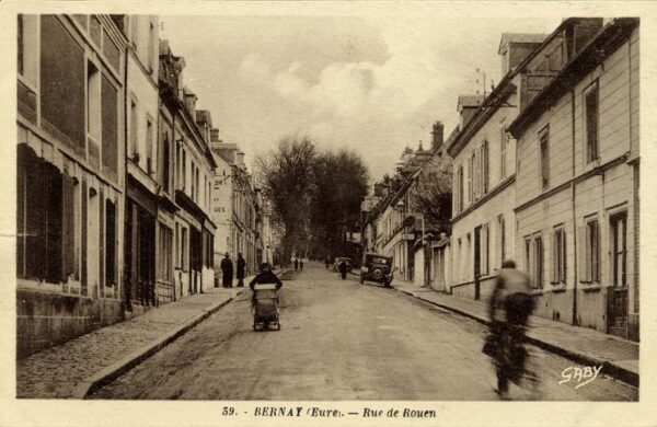 Bernay - Rue de Rouen (8)