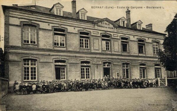 Bernay - Boulevard Dubus (9)