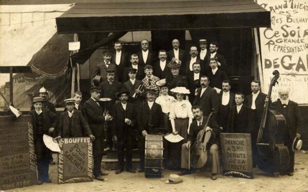 Bernay - Place Guillaume de Volpiano