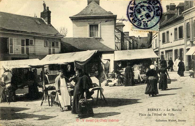 Bernay - Place Gustave Héon