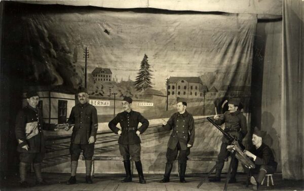 Bernay - "Hé... on continue !" Théâtre par Marcel JEANDEL