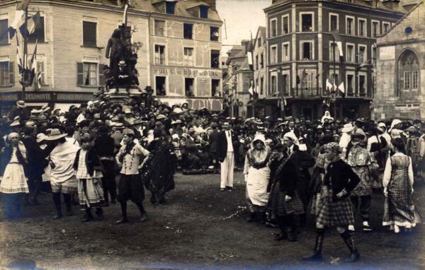 Bernay - Place Gustave Héon