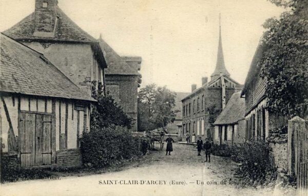 St-Clair-d'Arcey - Un coin du Bourg