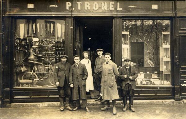 Quincaillerie P. Tronel (Pavilly 76 ?)