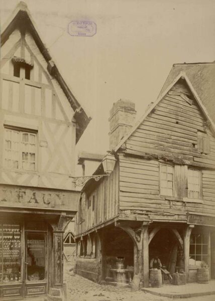 Bernay - Rue Thiers (42)