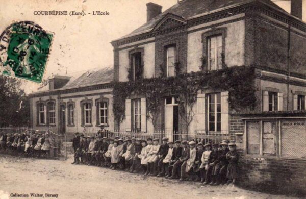Courbépine - L'école
