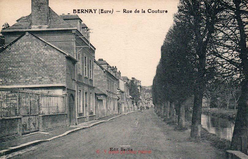 Bernay - Rue Bernard Gombert (28)