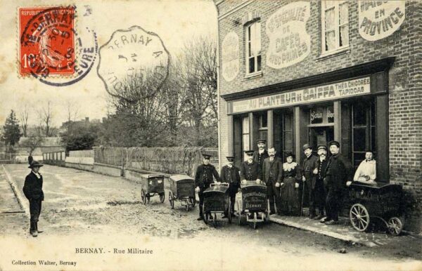 Rue Militaire (3) - Au planteur de Caïffa