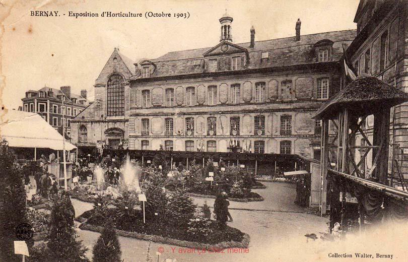 Bernay – Place Gustave Héon -Exposition d'horticulture (Octobre 1903)