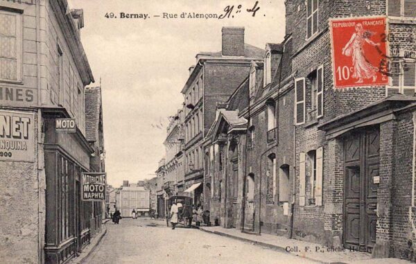 Rue du Général de Gaulle (2)