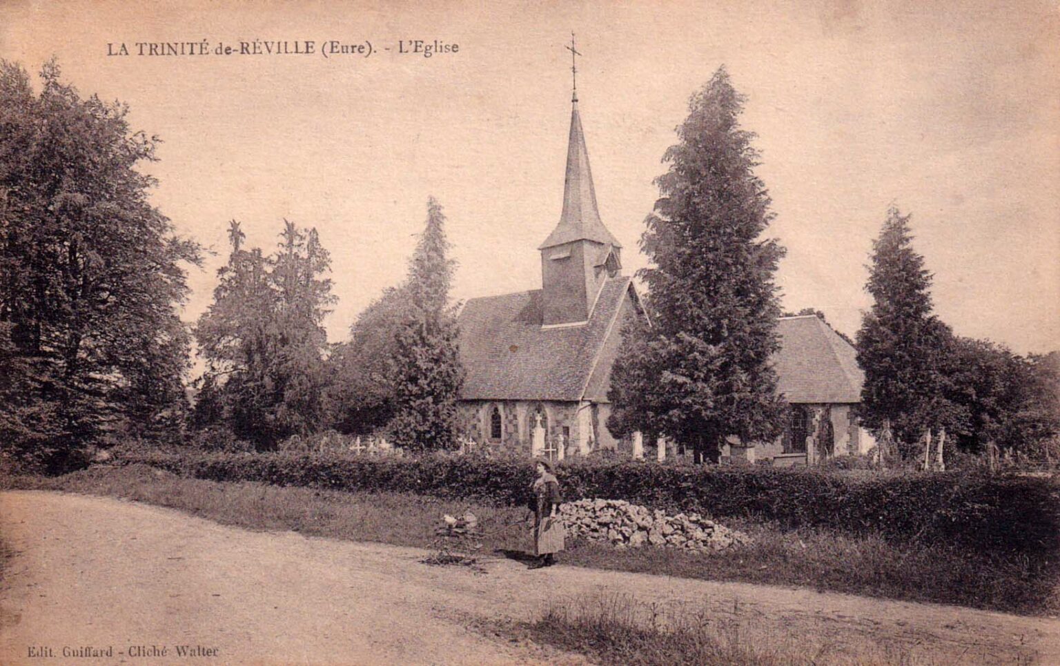First Reville La Trinité-de-Réville – Y avait ça chez mémé