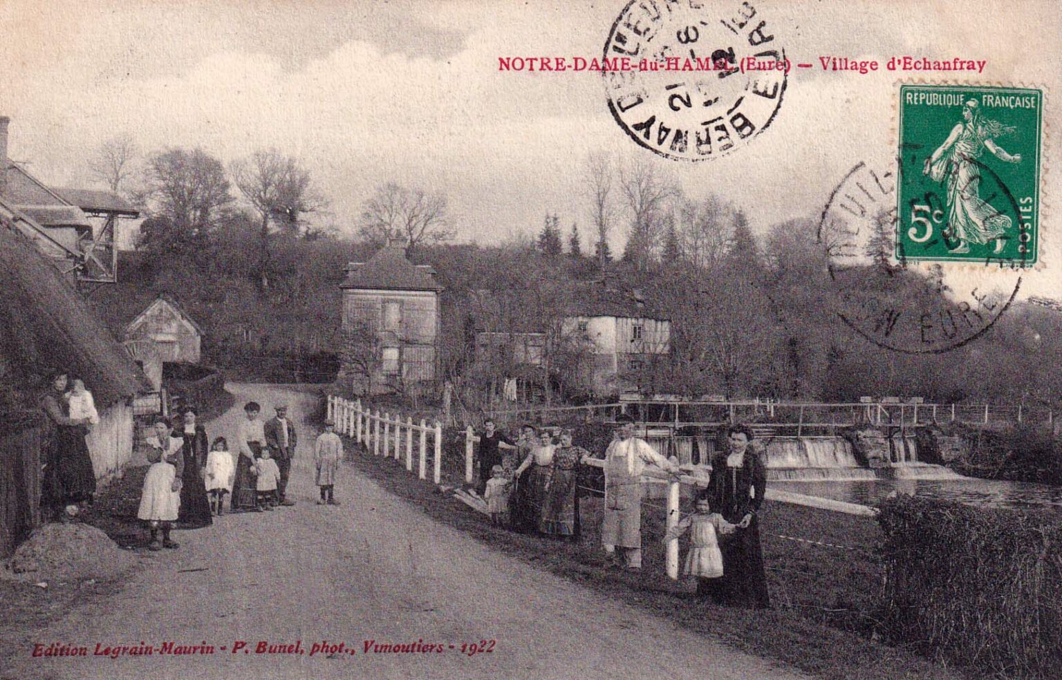 NotreDameduHamel Y avait ça chez mémé